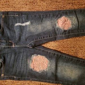 Squeeze jeans for young girl